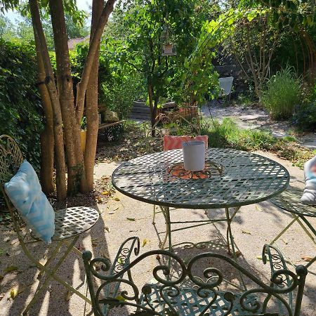 Chez Nous Dans Notre Petit Jardin Appartamento Montpellier Esterno foto