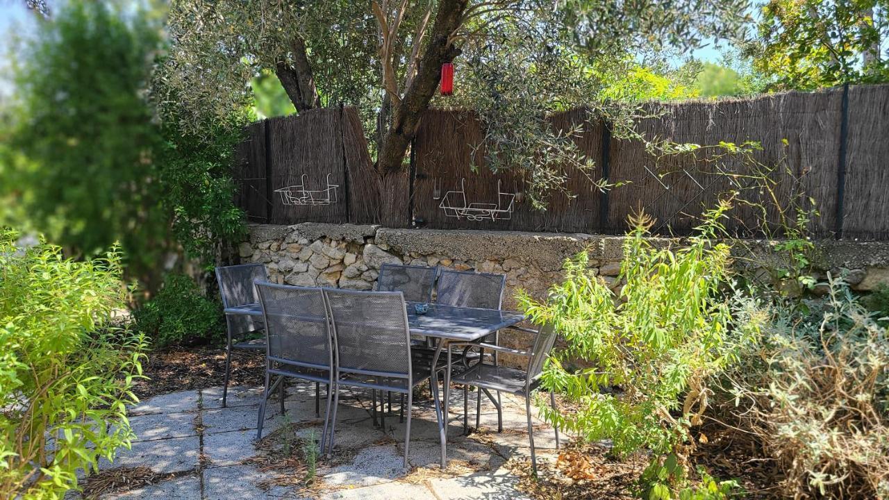 Chez Nous Dans Notre Petit Jardin Appartamento Montpellier Esterno foto